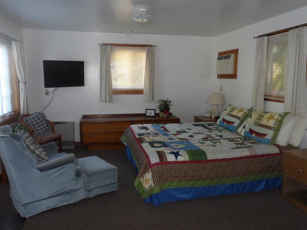 White Oak Motel & Cottages Holderness Habitación foto